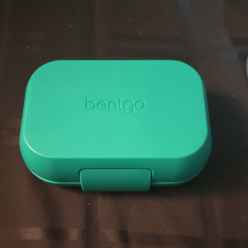 Bentgo Teal Lunch Box Small